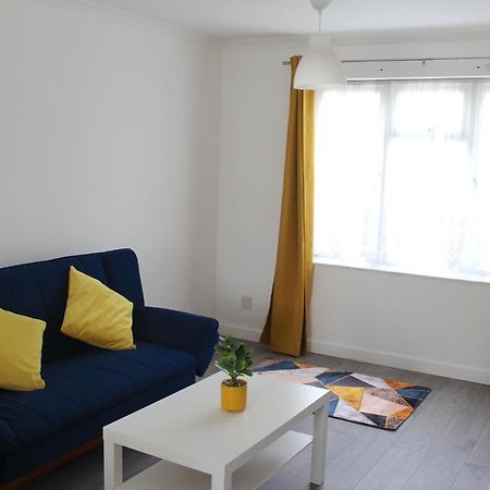 Villa Coolfin House-Close To Excel, Contractors, Relocators, Paid Parking à Londres Extérieur photo
