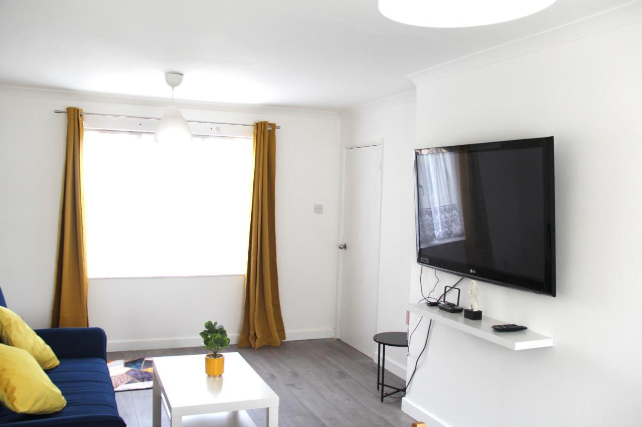 Villa Coolfin House-Close To Excel, Contractors, Relocators, Paid Parking à Londres Extérieur photo